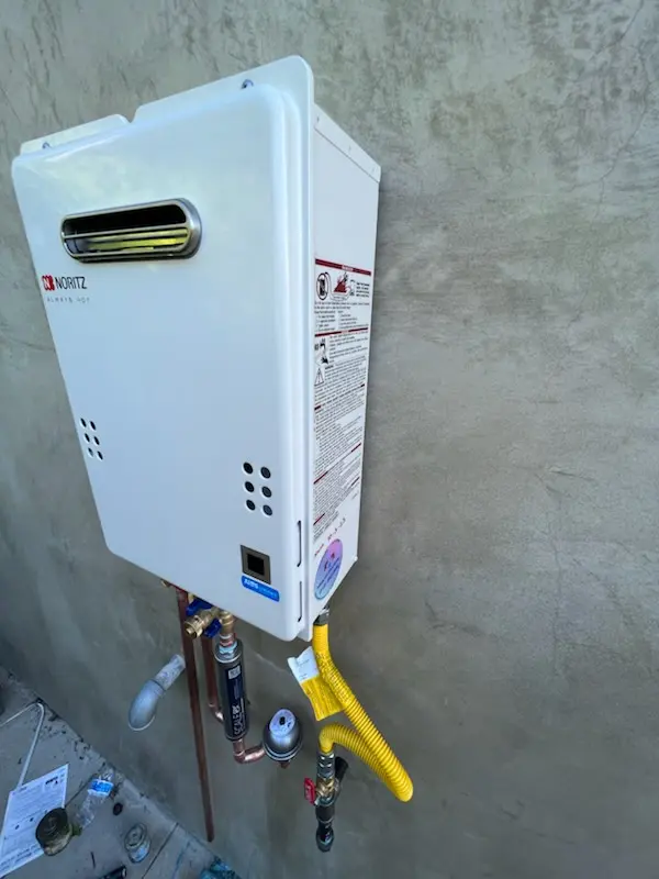 Tankless water heater installation for Debary Plantation homes